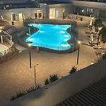 Sea Side Dream-Amazing Sea View Best Location In Town