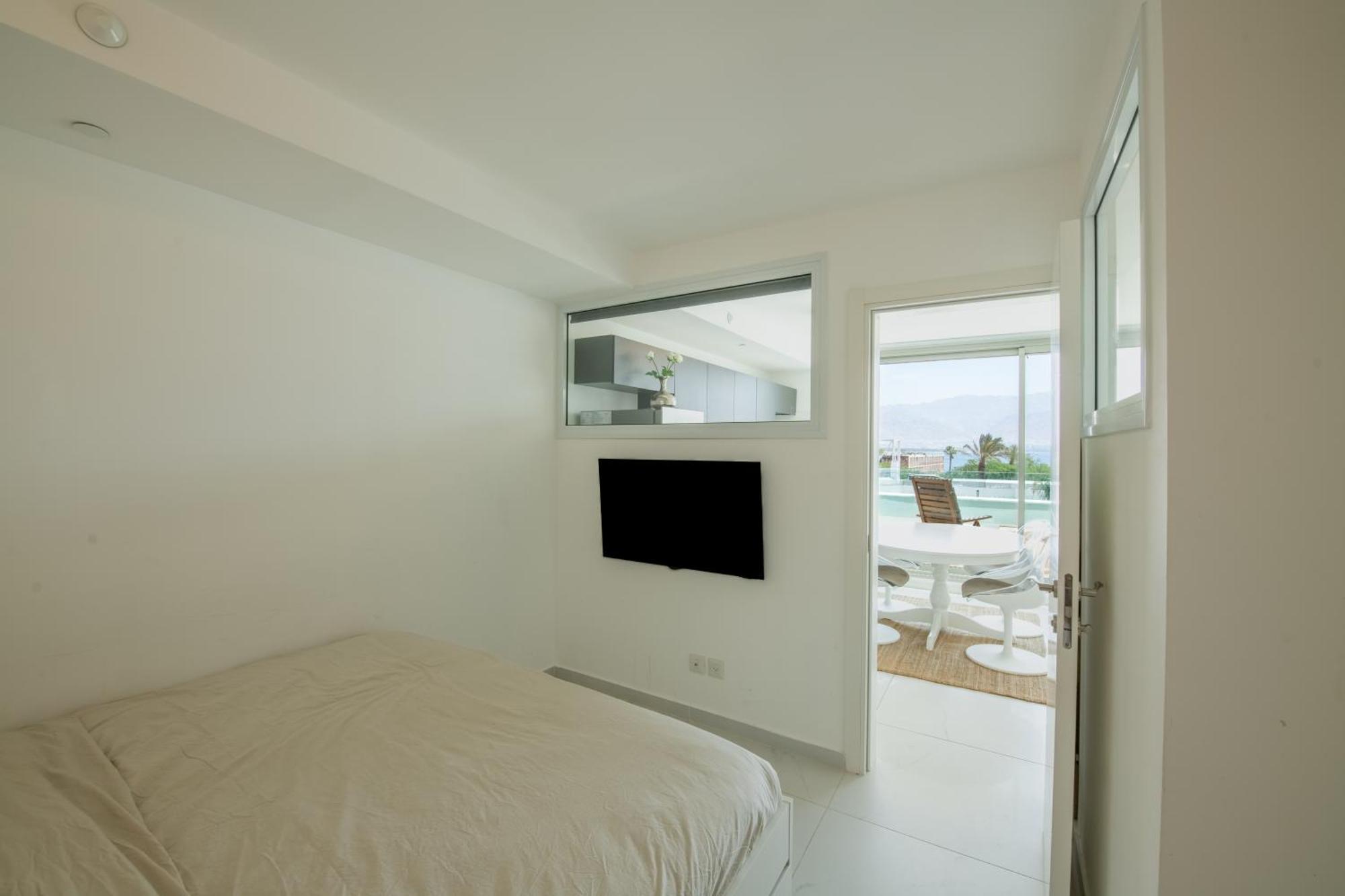 Apartment Sea Side Dream-amazing Sea View Location In Town Eilat